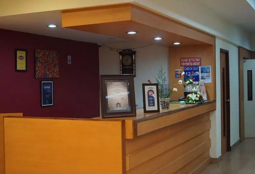 Отель Vinayaga Inn By Poppys Ooty