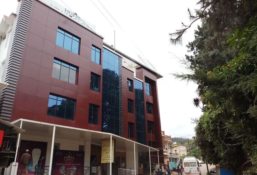 Hotel Vinayaga Inn By Poppys Ooty