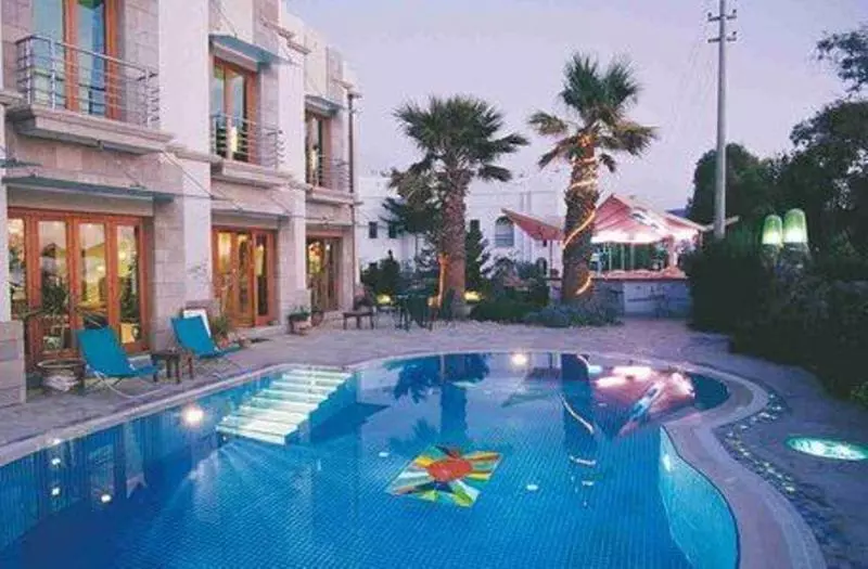 Отель Maira Beach  Bodrum