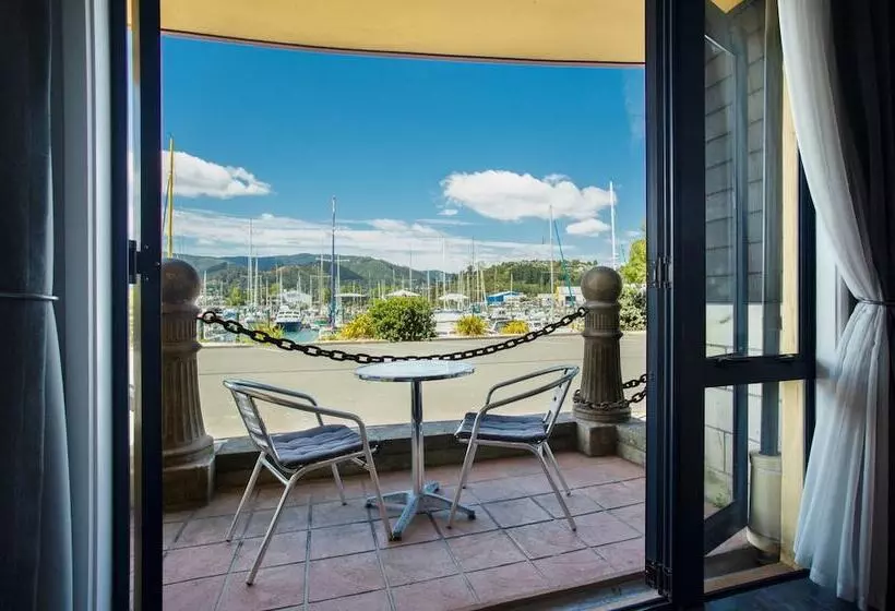 Motel Harbourside Lodge