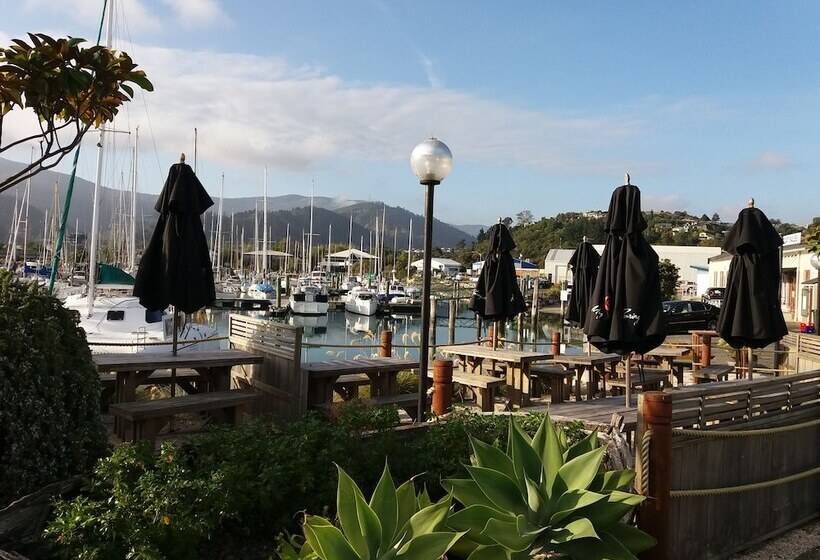 モーテル Harbourside Lodge