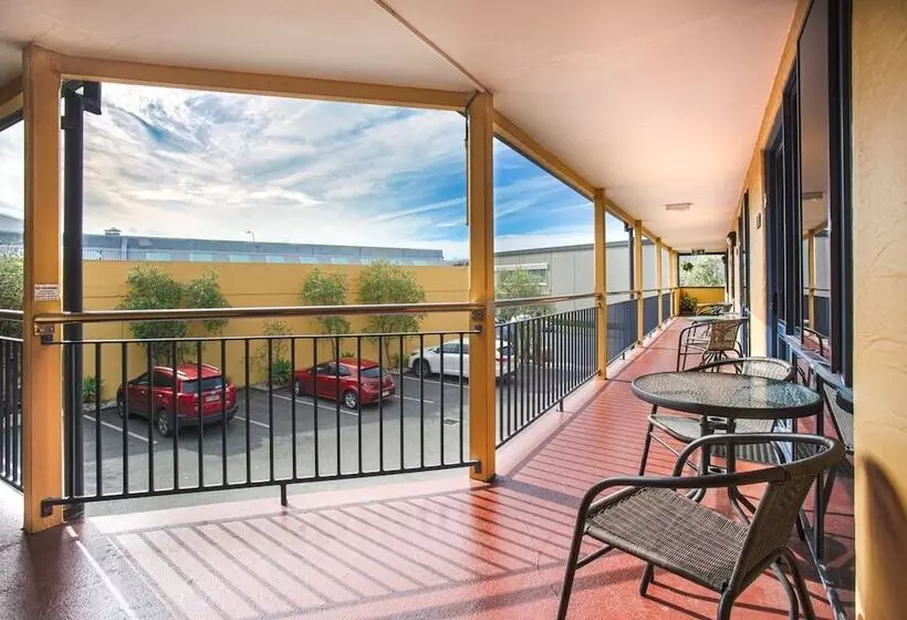 Motel Harbourside Lodge