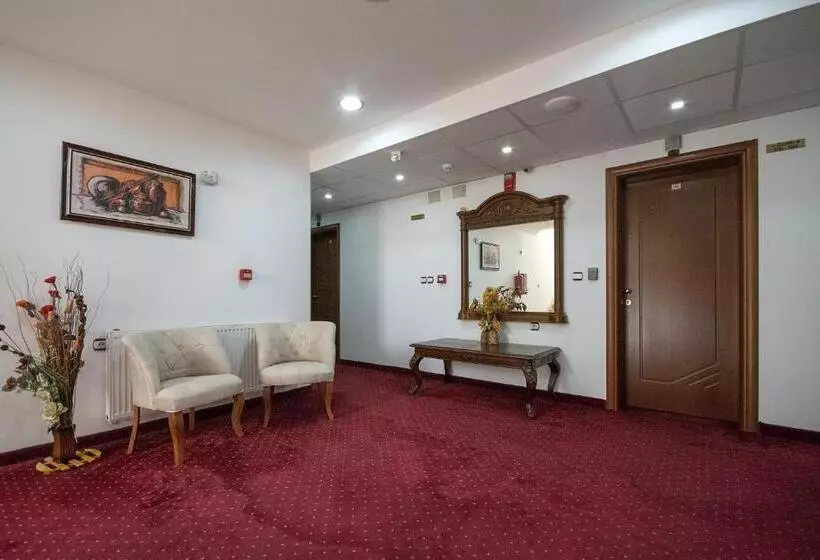 هتل Nar Gevgelija