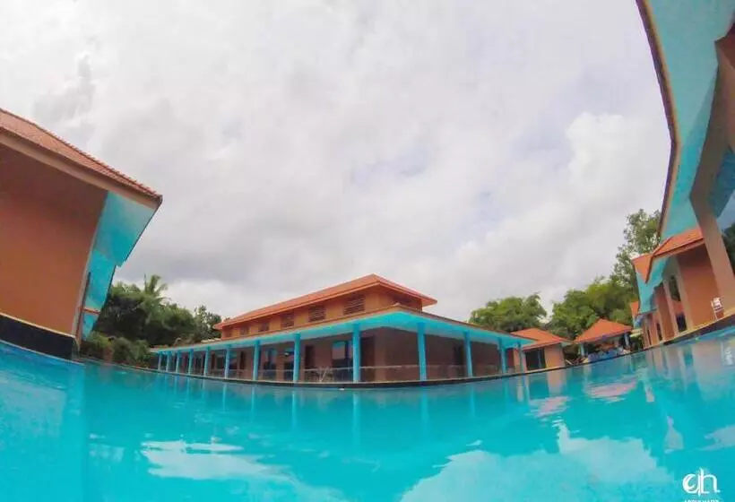 Saj Earth Resort & Convention Center , Kochi