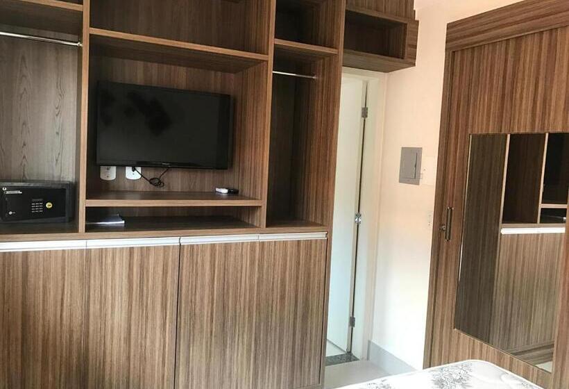 Lacqua Diroma 2 Flats Unidos Com 2 Suítes E Banheiro Social Extra