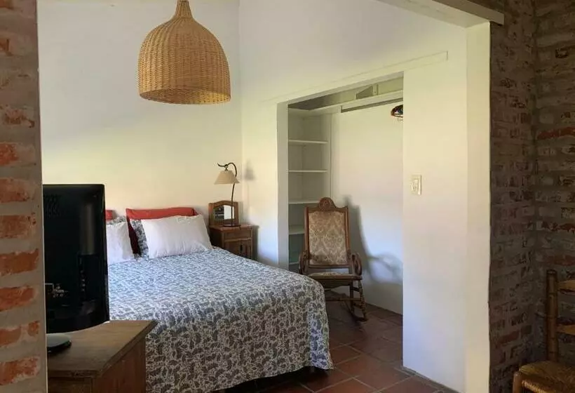 Aamiaismajoitus (B&B) Aquí Tampoco