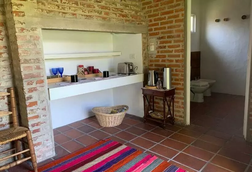 Aamiaismajoitus (B&B) Aquí Tampoco