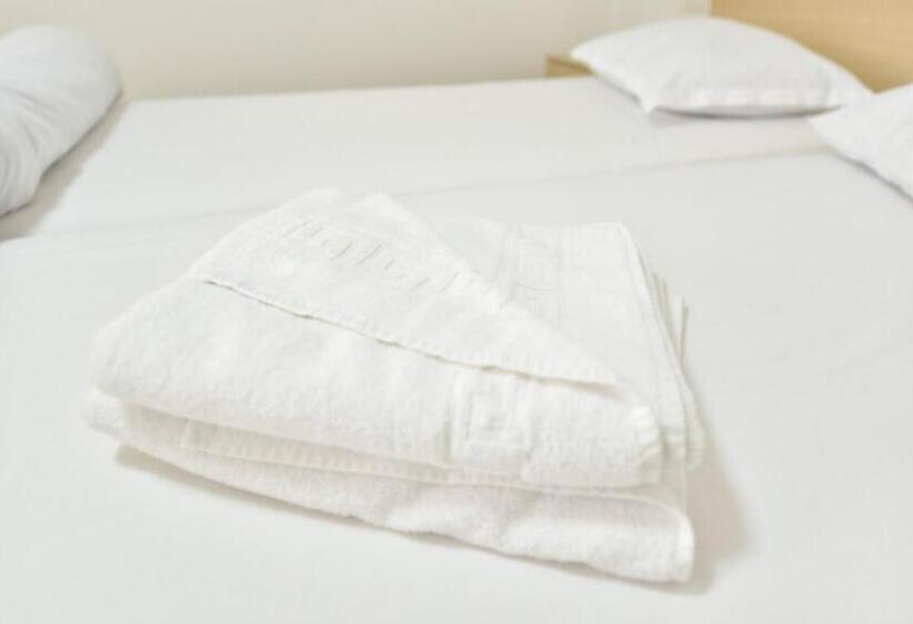 پانسیون Casa Ryn