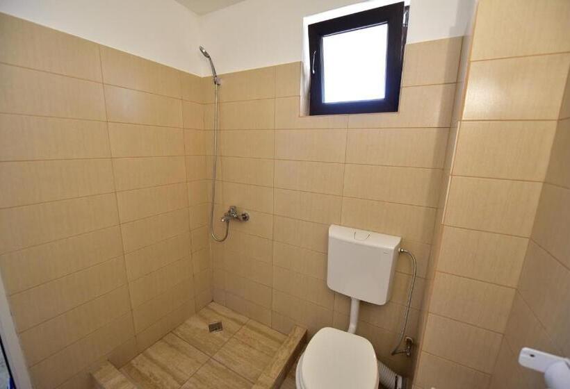 پانسیون Casa Ryn