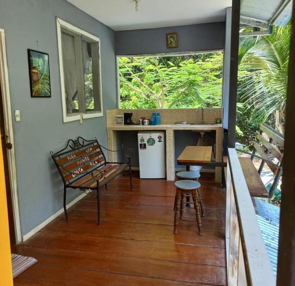 مبيت وإفطار Donde Familia Manito