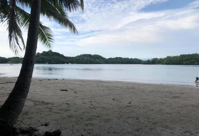 مبيت وإفطار Donde Familia Manito