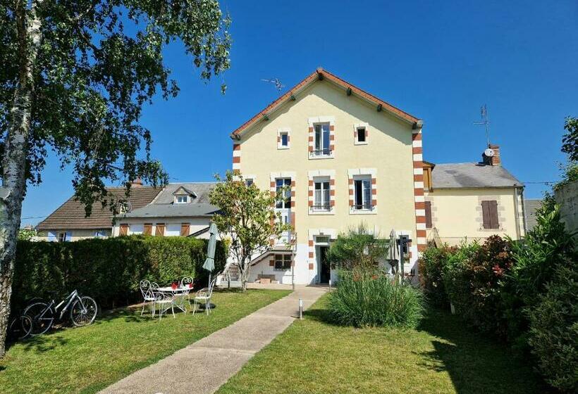 민박 La Chtite Creuse Chambres D Hôtes Parking Abri 2 Roues