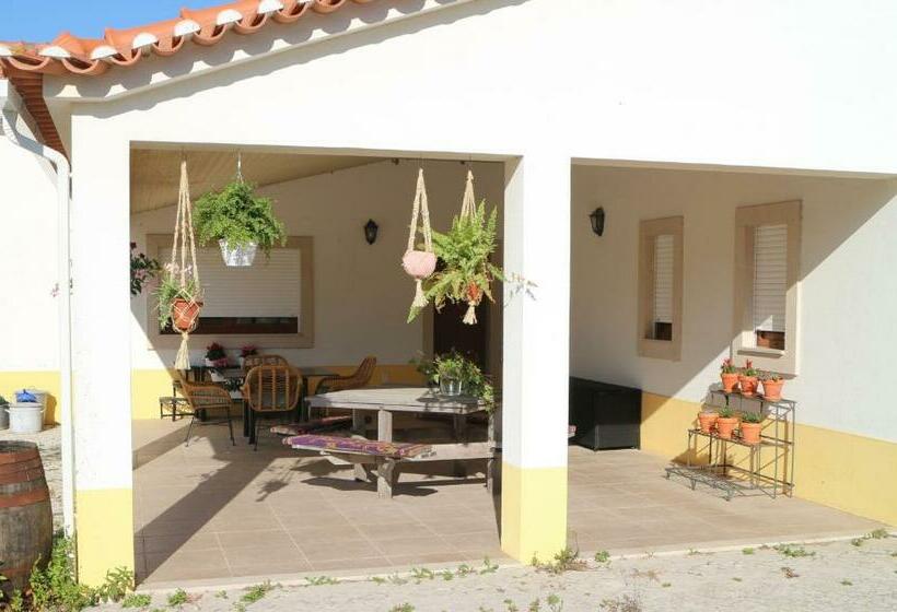 تختخواب و صبحانه Villa Da Bica