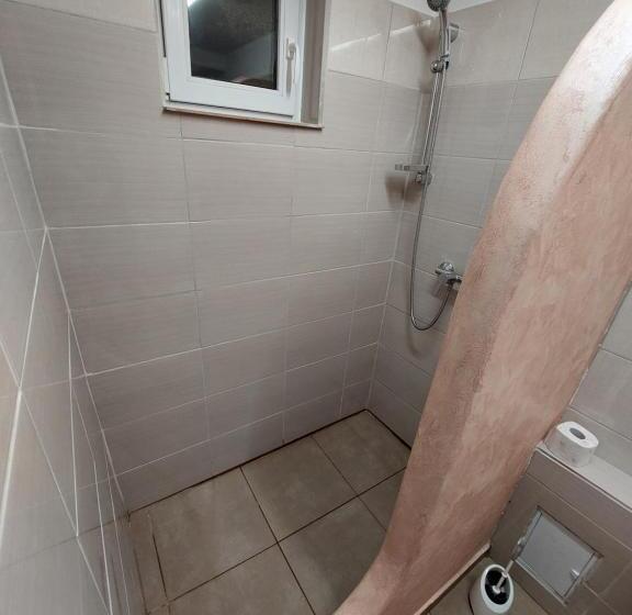 پانسیون 3m Vila