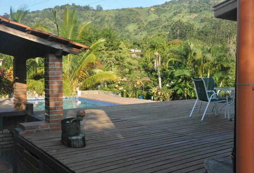 민박 Mangalobby Finca