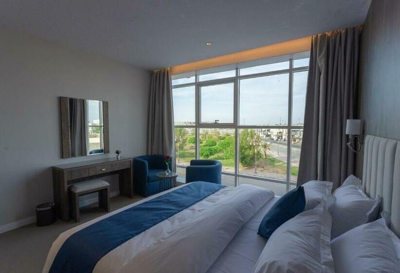 هتل Sweet Light Serviced Apartments