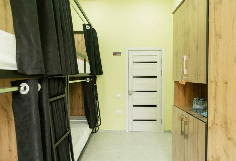 Safarov S Family Hostel