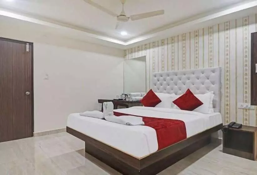 ホテル Bright Airport Zone Shamshabad