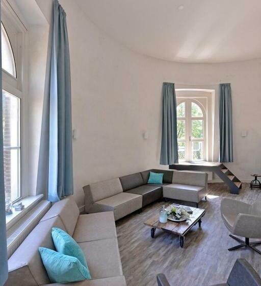 Hotel Watertower   Badhuisstraat 187   Vlissingen