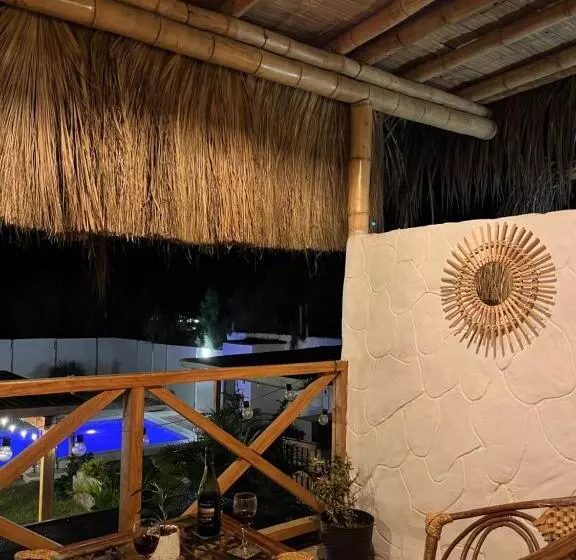 پانسیون Bungalows Luna Y Mar