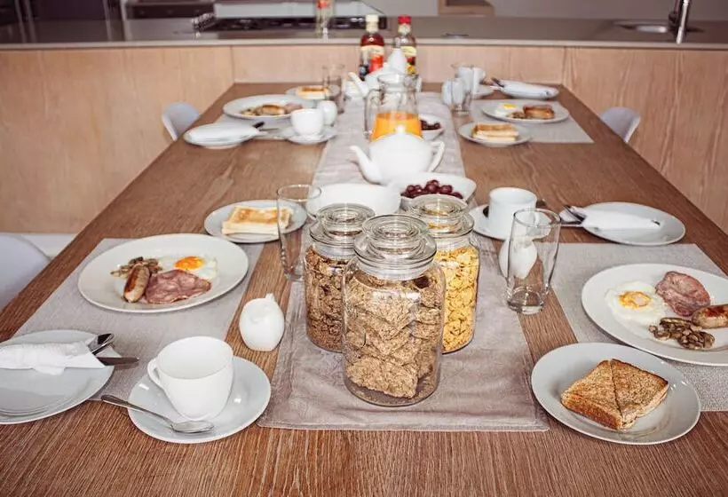 ベッドアンドブレックファースト Amabwe Guesthouse