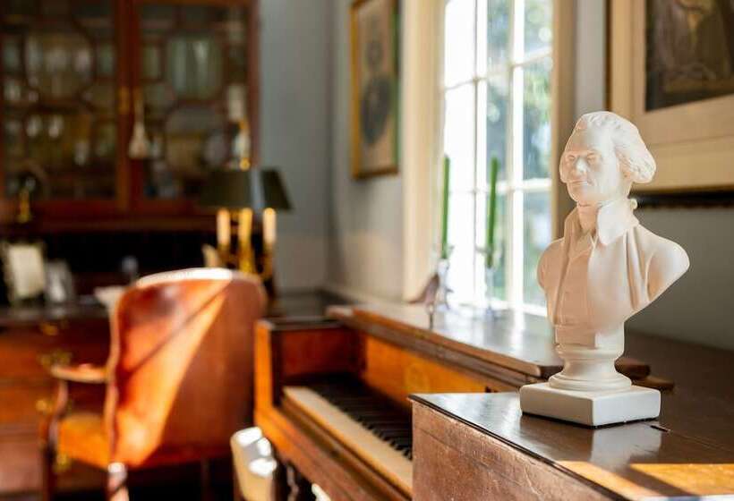 مبيت وإفطار Hollymead House