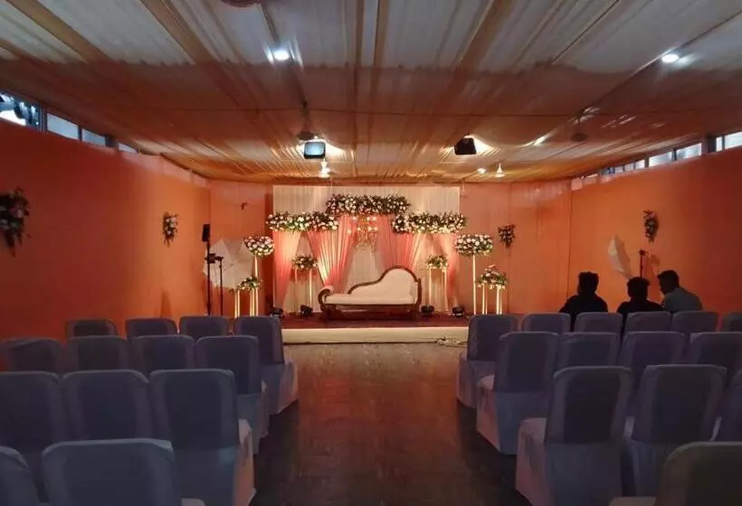 Click Hotel Guwahati