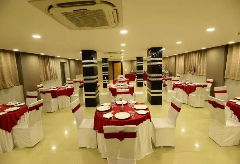 Click Hotel Guwahati
