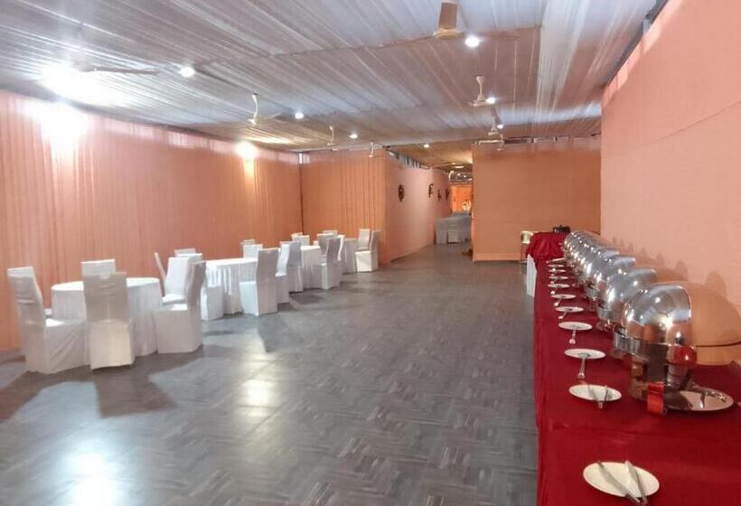 Click Hotel Guwahati