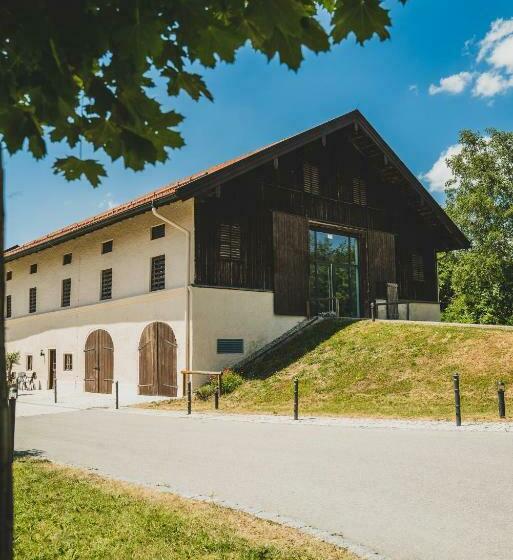 Landhotel Alte Zollstation  Historical Building