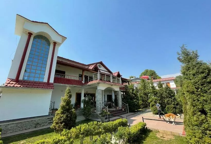 Hotelli Shri Shail Inn