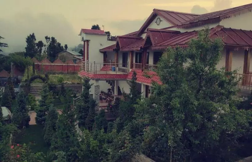 Hotelli Shri Shail Inn