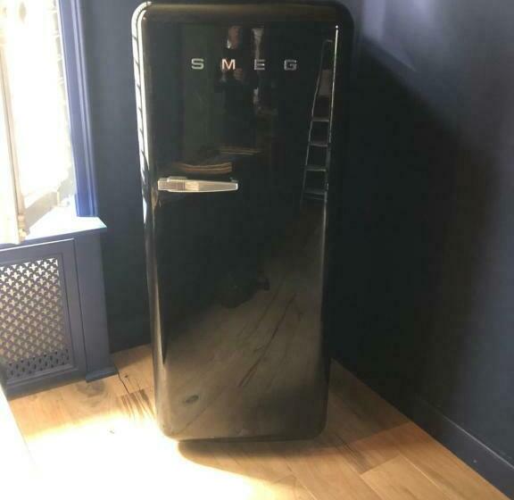 بنسيون Sint Andries Suites