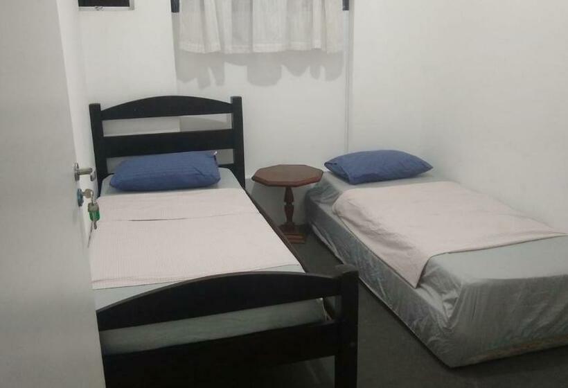 ホテル 4 Suítes Privativas