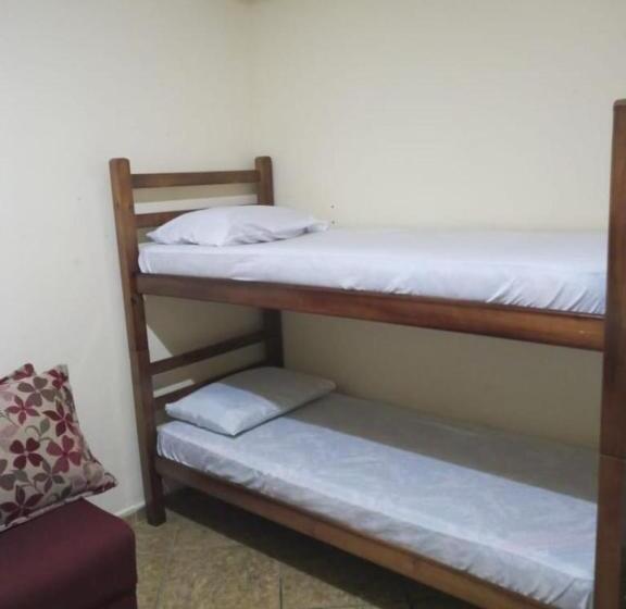 ホテル 4 Suítes Privativas