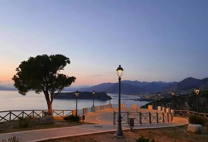 Retkeilymaja Suitetti Camere&relax