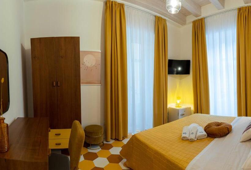 فندق صغير Suitetti Camere&relax