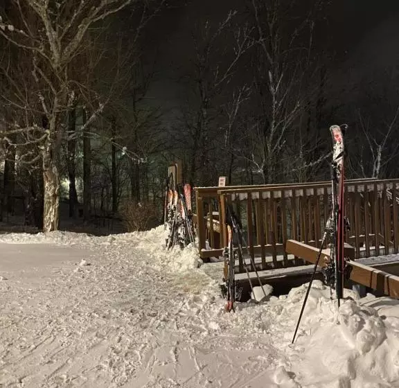 Appresski   5 Bed Ski In Ski Out   50 Steps To Ski Sugar Mountain Slopes