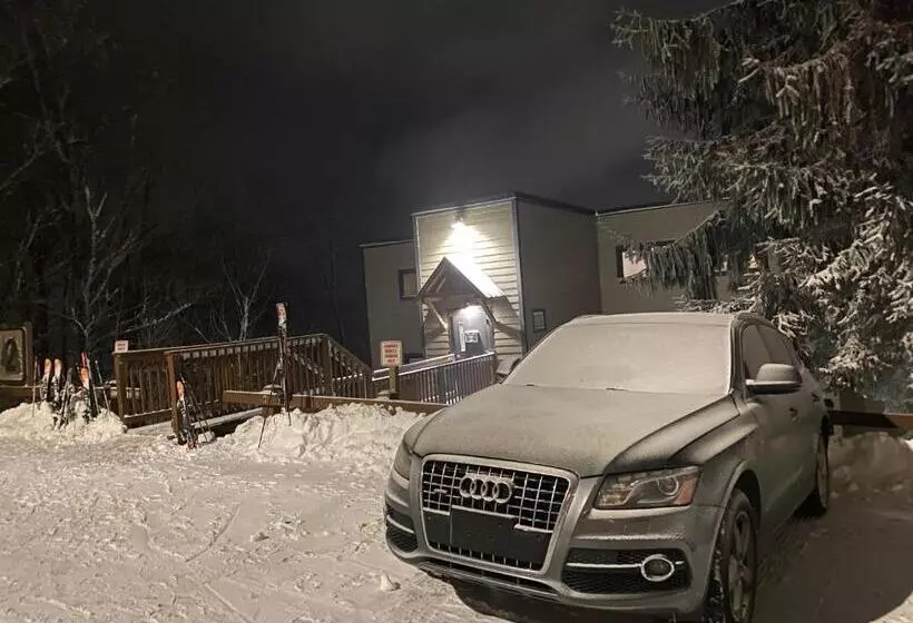 Appresski   5 Bed Ski In Ski Out   50 Steps To Ski Sugar Mountain Slopes