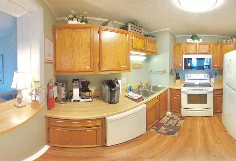 Appresski   5 Bed Ski In Ski Out   50 Steps To Ski Sugar Mountain Slopes