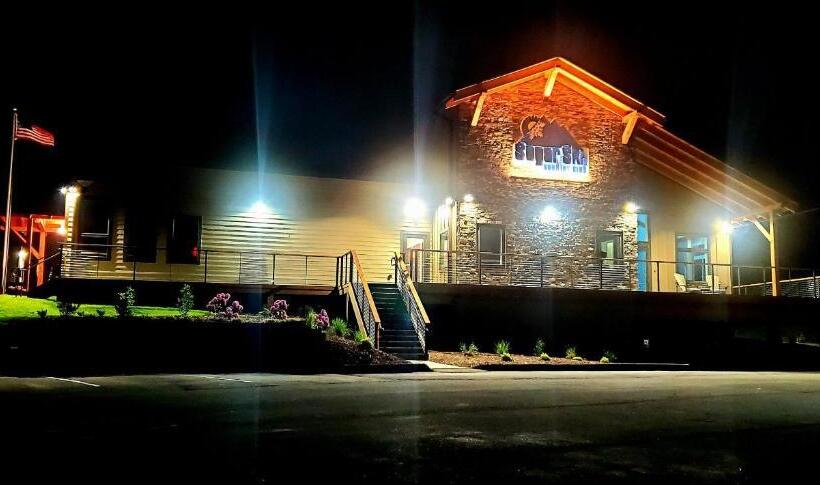 Appresski   5 Bed Ski In Ski Out   50 Steps To Ski Sugar Mountain Slopes