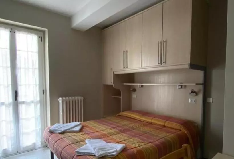 Hotelli Albergo Del Mera Ristorante Da Lui