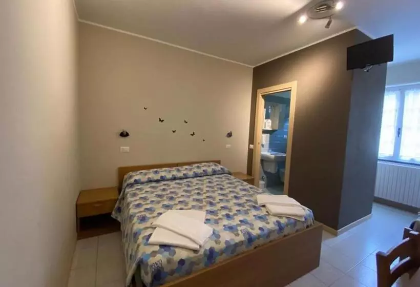 Hotelli Albergo Del Mera Ristorante Da Lui