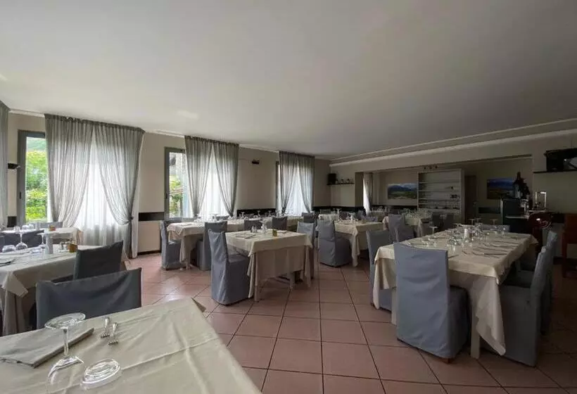 Hotelli Albergo Del Mera Ristorante Da Lui