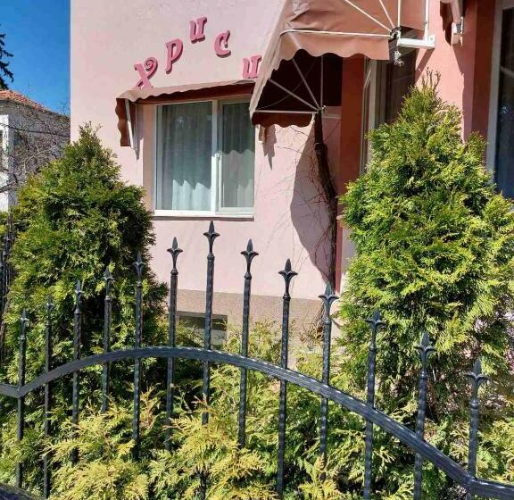 膳宿费 къща за гости хриси