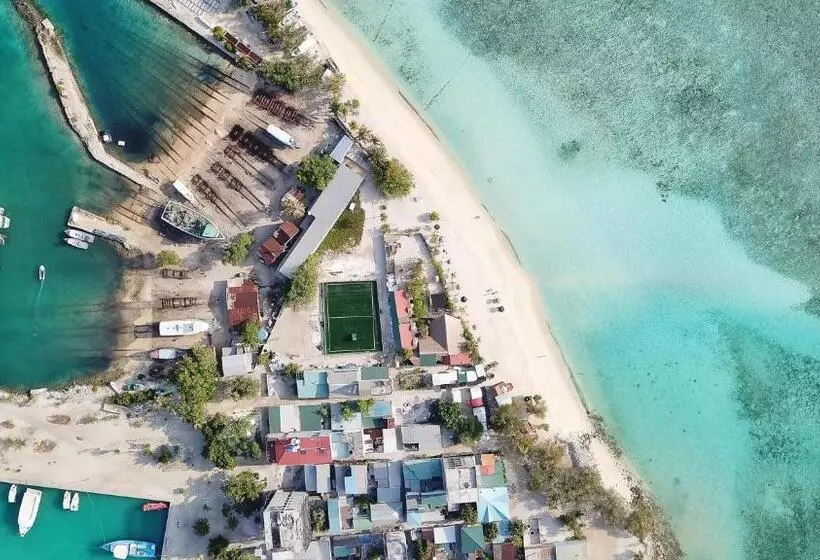 پانسیون Premier Beach