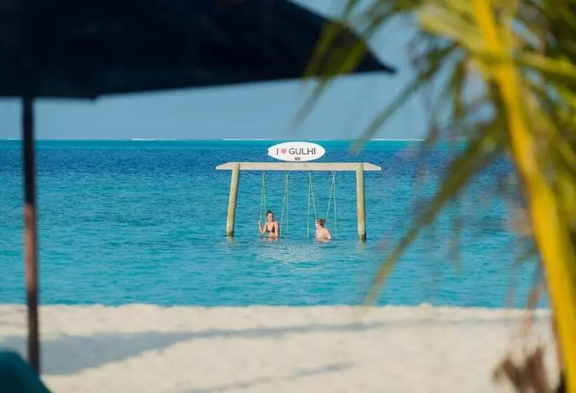 پانسیون Premier Beach