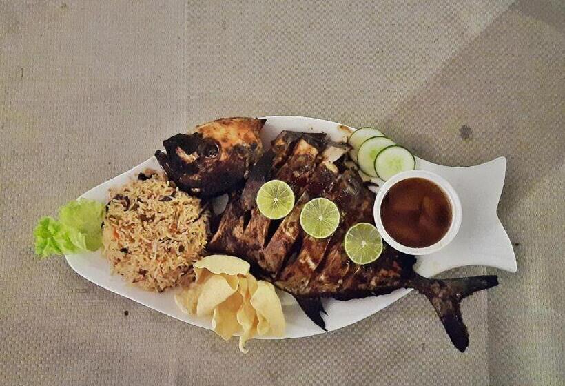 پانسیون Premier Beach