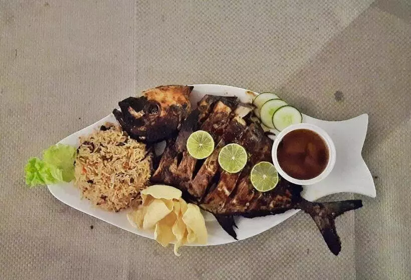 پانسیون Premier Beach