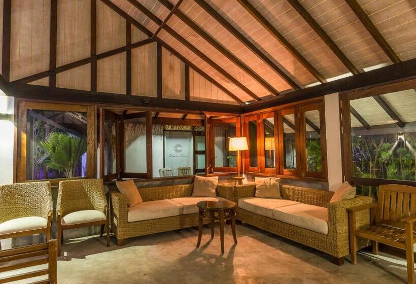 پانسیون Premier Beach